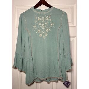 Janetchung‎ L Bell Sleeve Embroidered BlousE Mint Green Boho Prairie
Cottage Top